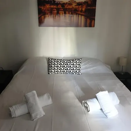 Terrione Apartment *